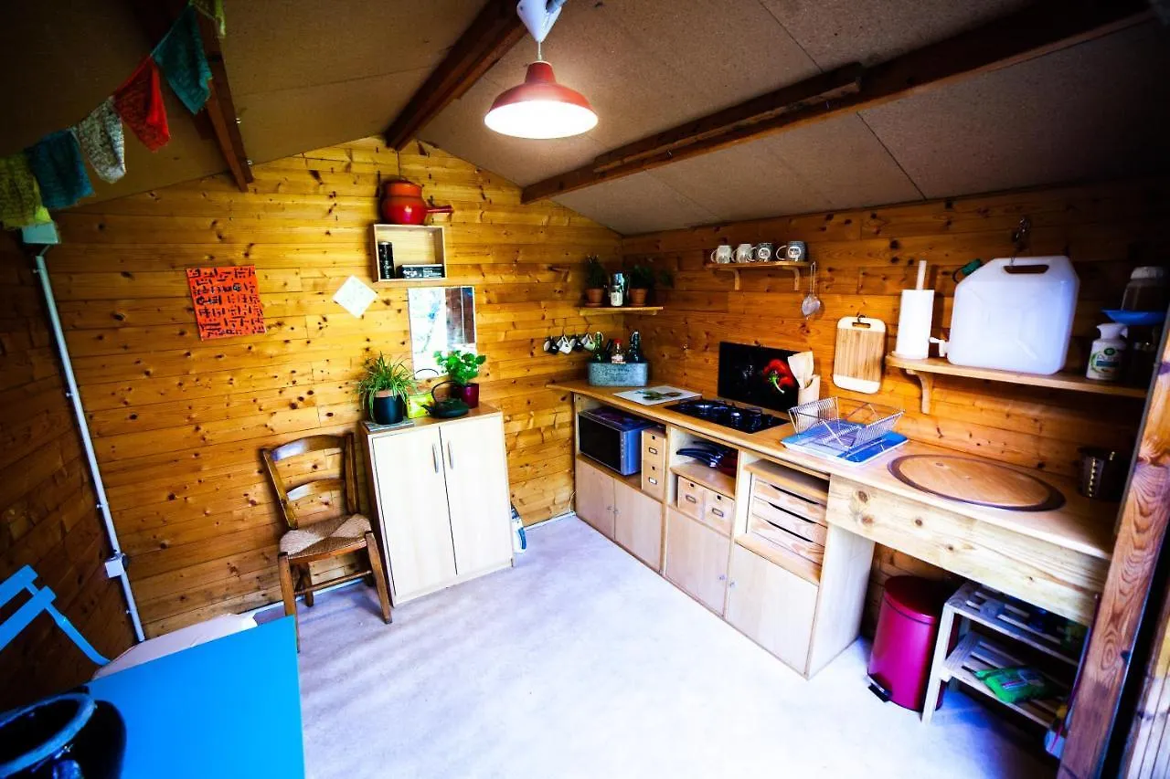 Homestay Mirguet Au Jardin Apartment Saint-Elix-le-Chateau
